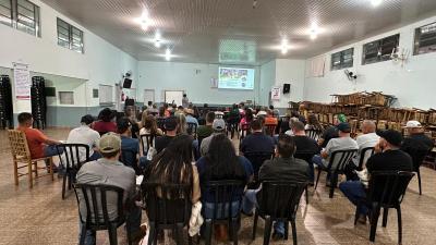 Coprossel realiza pré-assembleia com cooperados de Nova Laranjeiras e segue cronograma na região